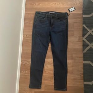 Joe’s jean - size 28 skinny crop